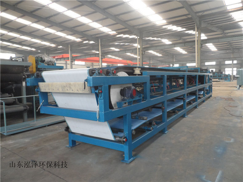 帶式真空過(guò)濾機(jī)